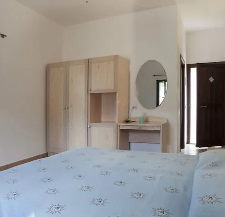 Hotel Isuledda Centre 4*